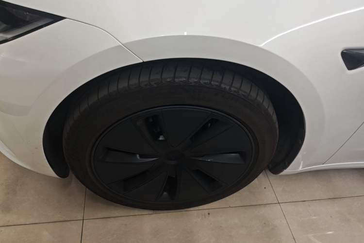 Used Tesla Model 3 2025 Model Revised Long-Range All-Wheel-Drive Version Left Front Wheel Hub