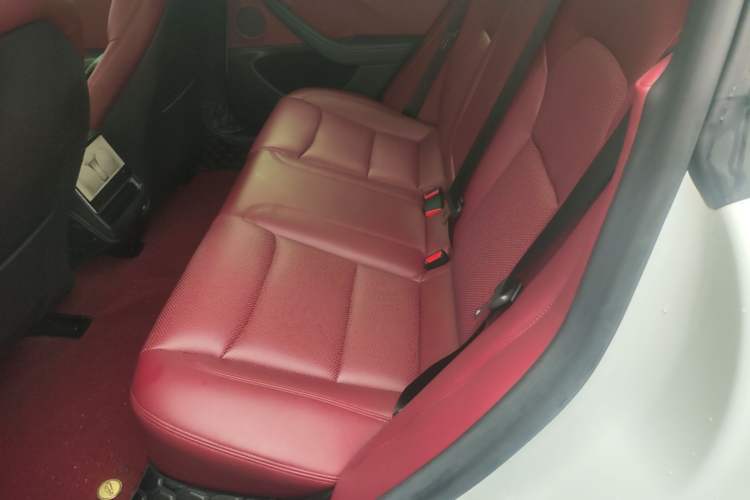 Used Tesla Model 3 2025 Rear-Wheel-Drive Version Left Rear Seat