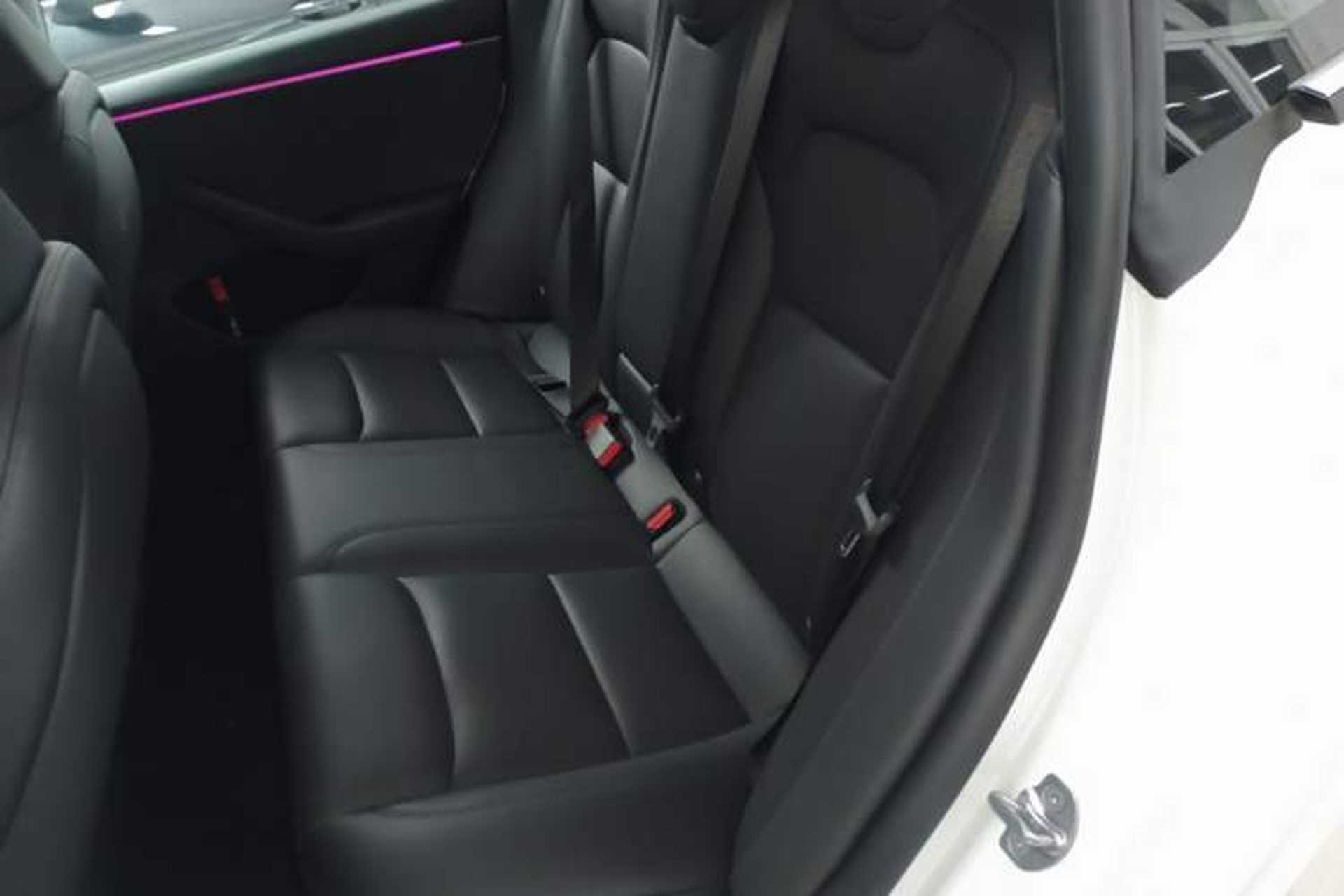 Used Tesla Model 3 2025 Model Revised Long-Range All-Wheel-Drive Version Left Rear Seat