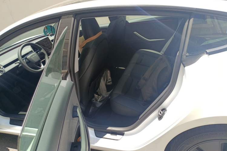 Used Tesla Model 3 2025 Model Revised Rear-Wheel-Drive Version Left Rear Seat