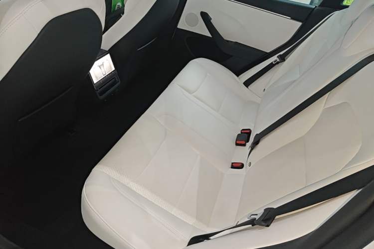 Used Tesla Model 3 2025 Rear-Wheel-Drive Version Left Rear Seat