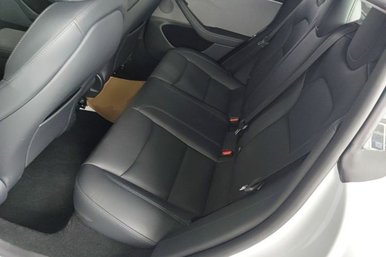 Used Tesla Model 3 2025 Rear-Wheel-Drive Version Left Rear Seat