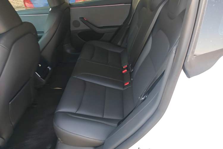 Used Tesla Model 3 2025 Rear-Wheel-Drive Version Left Rear Seat