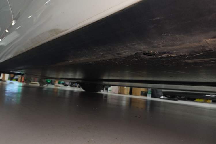 Used Tesla Model 3 2025 Model Revised Rear-Wheel-Drive Version Left Side Sill