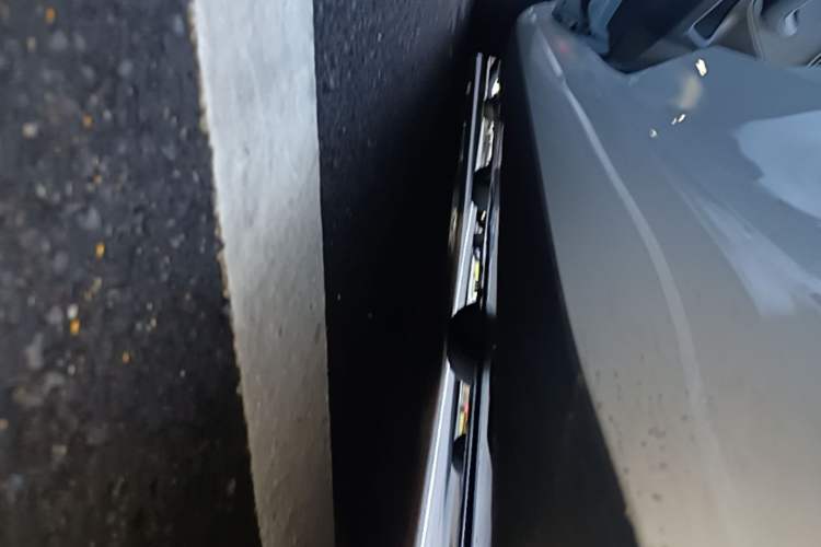 Used Tesla Model 3 2025 Model Revised Rear-Wheel-Drive Version Left Side Sill