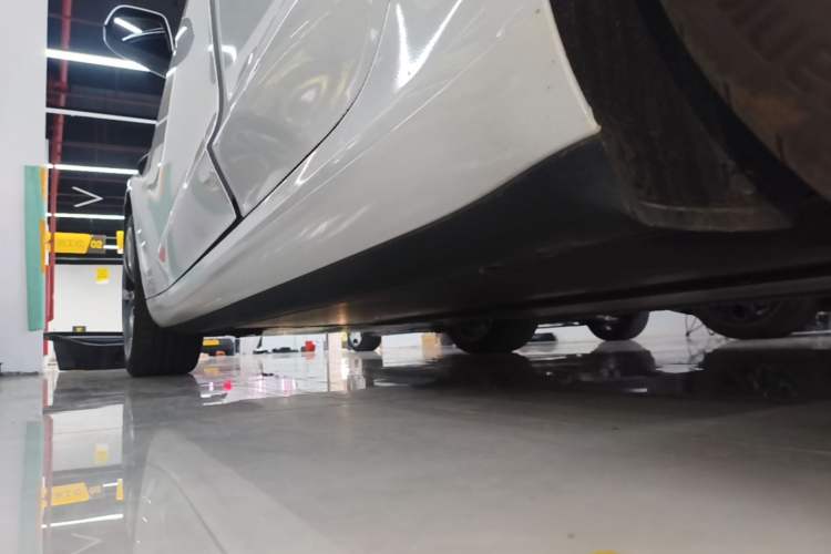 Used Tesla Model 3 2025 Rear-Wheel-Drive Version Left Side Sill