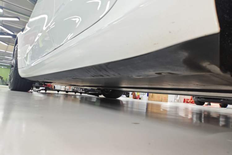 Used Tesla Model 3 2025 Model Revised Long-Range Rear-Wheel-Drive Version Left Side Sill