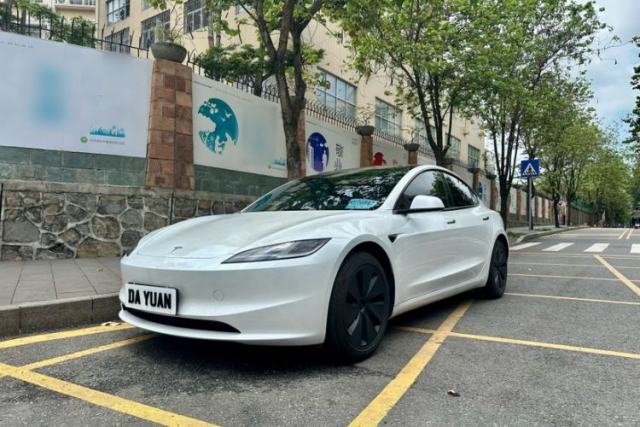 Used Tesla Model 3 2025 Rear-Wheel-Drive Version