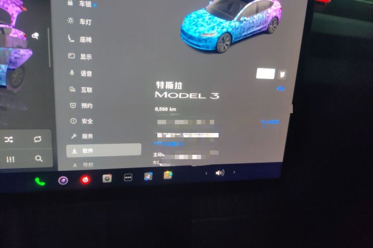 Used Tesla Model 3 2025 Model Revised Rear-Wheel-Drive Version Odometer Close Up