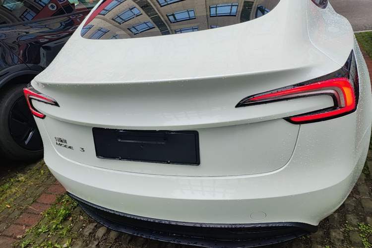 Used Tesla Model 3 2025 Model Long-Range Rear-Wheel-Drive Version Rear
