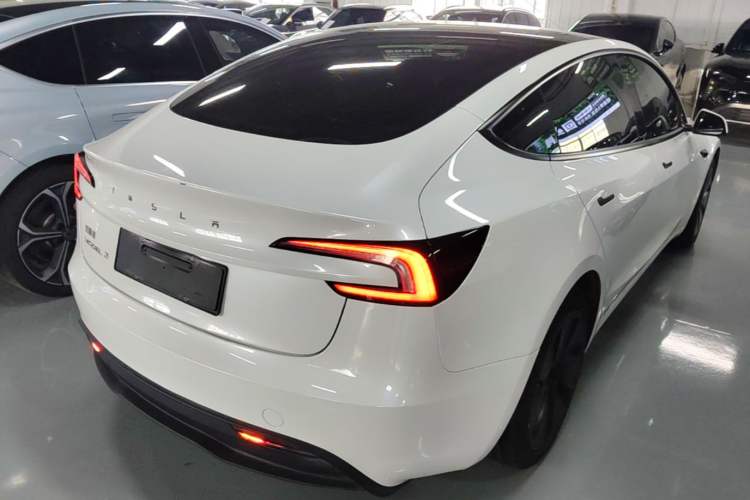Used Tesla Model 3 2025 Rear-Wheel-Drive Version Rear Right 45 Deg