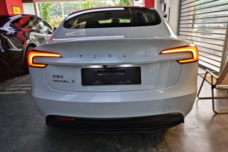 Used Tesla Model 3 2025 Rear-Wheel-Drive Version Rear