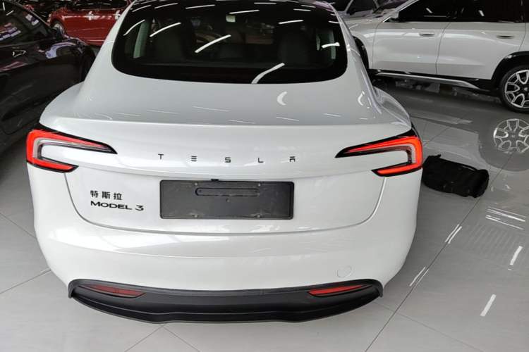 Used Tesla Model 3 2025 Rear-Wheel-Drive Version Rear