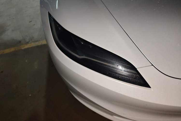 Used Tesla Model 3 2025 Rear-Wheel-Drive Version Right Front Headlight