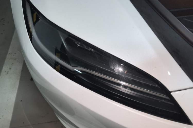 Used Tesla Model 3 2025 Model Revised Long-Range Rear-Wheel-Drive Version Right Front Headlight