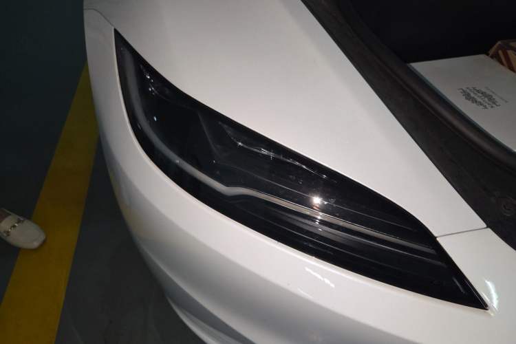 Used Tesla Model 3 2025 Model Revised Rear-Wheel-Drive Version Right Front Headlight