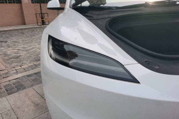 Used Tesla Model 3 2025 Model Long-Range Rear-Wheel-Drive Version Right Front Headlight