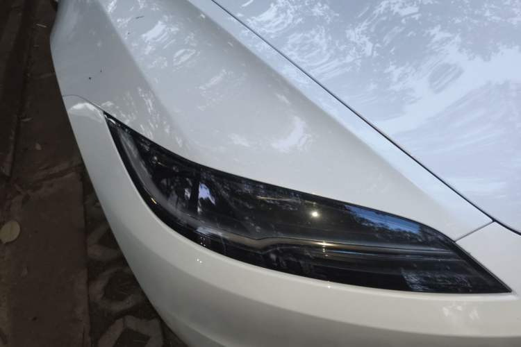 Used Tesla Model 3 2025 Model Revised Rear-Wheel-Drive Version Right Front Headlight