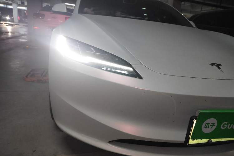 Used Tesla Model 3 2025 Rear-Wheel-Drive Version Right Front Headlight