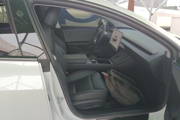 Used Tesla Model 3 2025 Rear-Wheel-Drive Version Right Front Seat