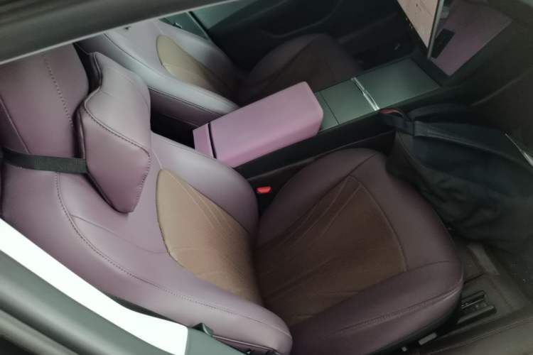 Used Tesla Model 3 2025 Rear-Wheel-Drive Version Right Front Seat