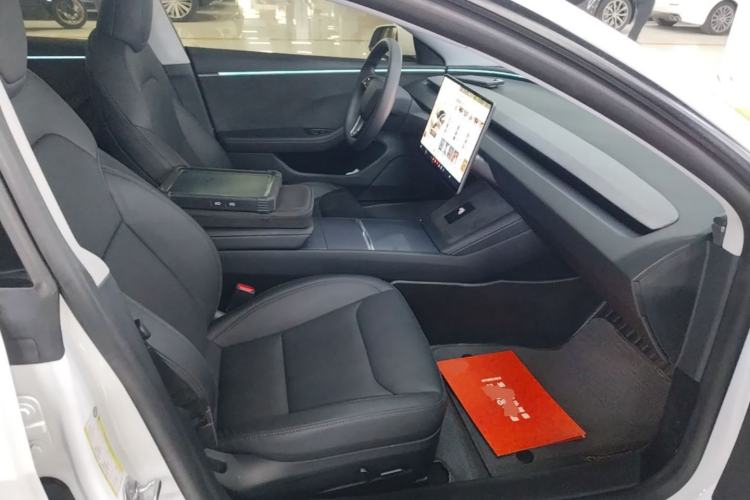Used Tesla Model 3 2025 Model Revised Long-Range All-Wheel-Drive Version Right Front Seat