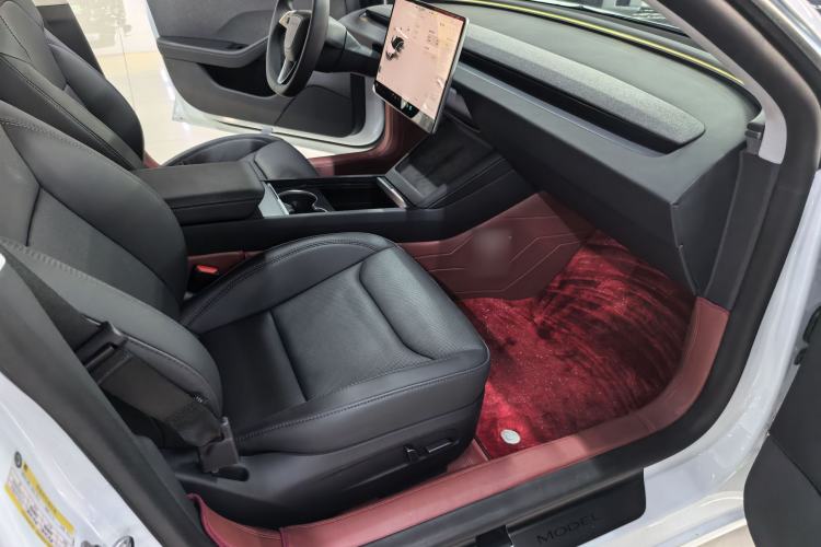 Used Tesla Model 3 2025 Rear-Wheel-Drive Version Right Front Seat