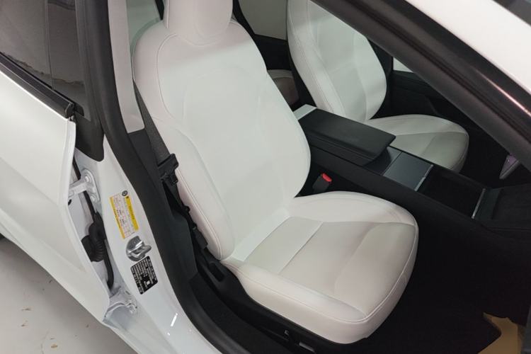Used Tesla Model 3 2025 Model Revised Long-Range Rear-Wheel-Drive Version Right Front Seat