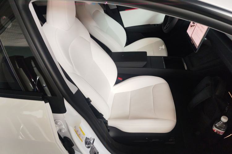 Used Tesla Model 3 2025 Long-Range All-Wheel-Drive Version Right Front Seat