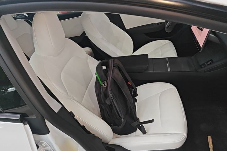Used Tesla Model 3 2025 Rear-Wheel-Drive Version Right Front Seat