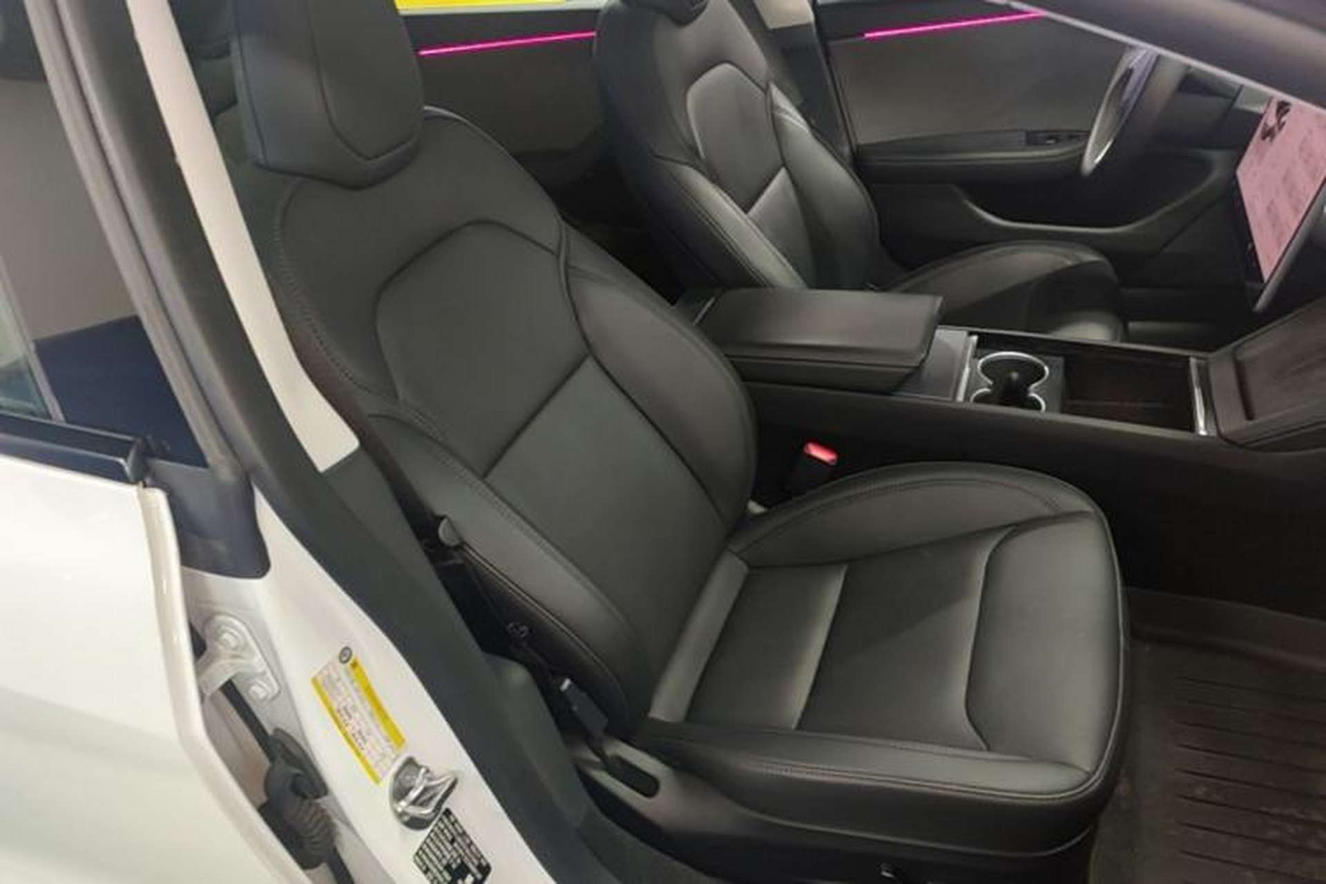 Used Tesla Model 3 2025 Rear-Wheel-Drive Version Right Front Seat