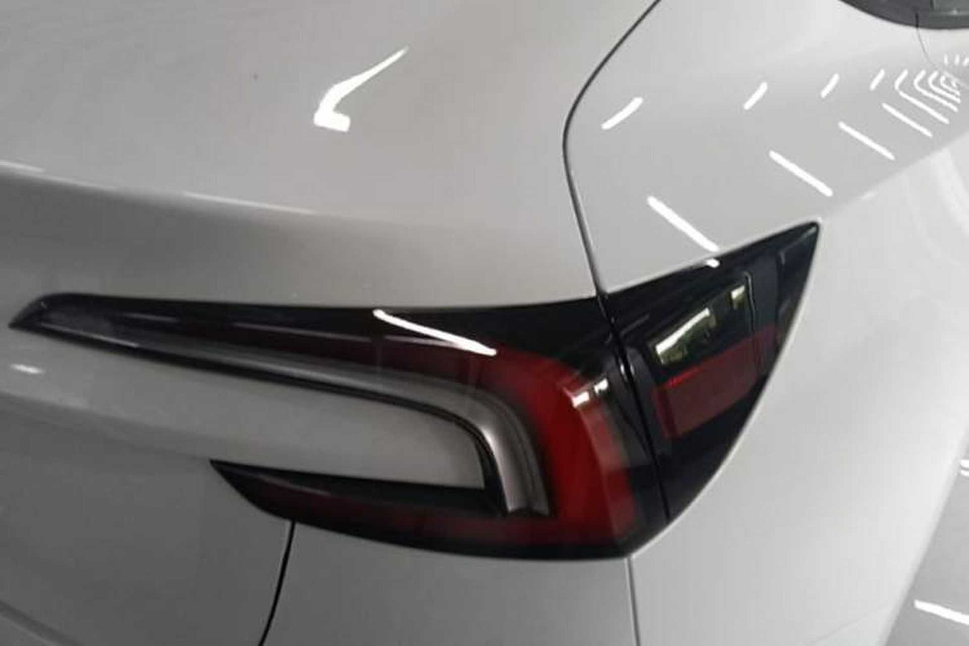 Used Tesla Model 3 2025 Model Revised Rear-Wheel-Drive Version Right Rear Taillight