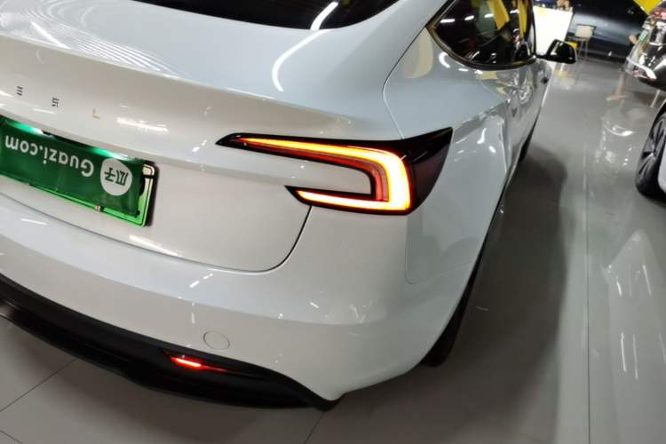 Used Tesla Model 3 2025 Rear-Wheel-Drive Version Right Rear Taillight