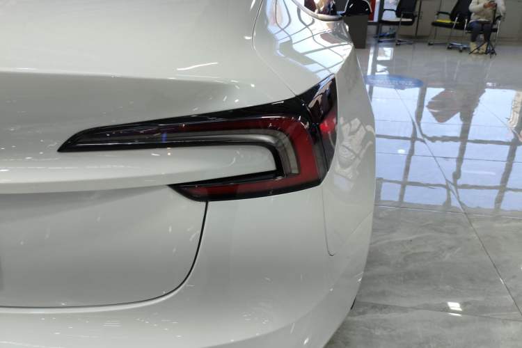 Used Tesla Model 3 2025 Rear-Wheel-Drive Version Right Rear Taillight