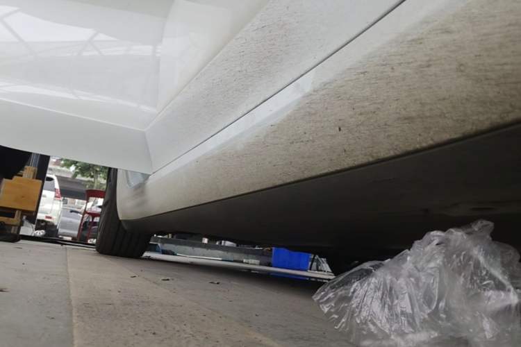 Used Tesla Model 3 2025 Rear-Wheel-Drive Version Right Side Sill