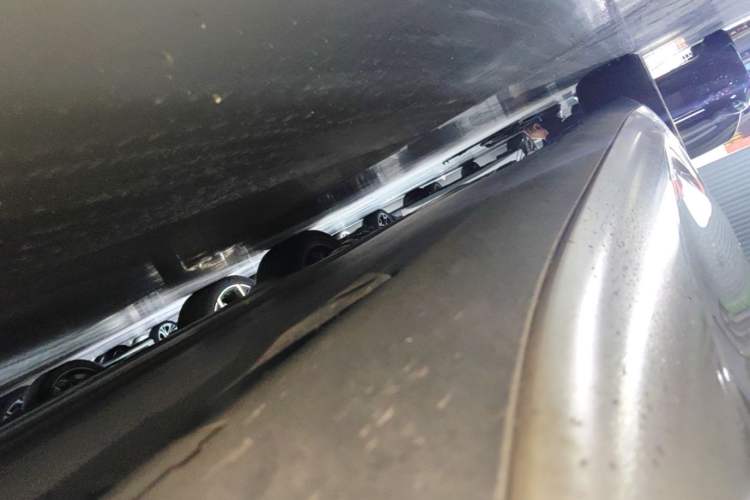 Used Tesla Model 3 2025 Rear-Wheel-Drive Version Right Side Sill