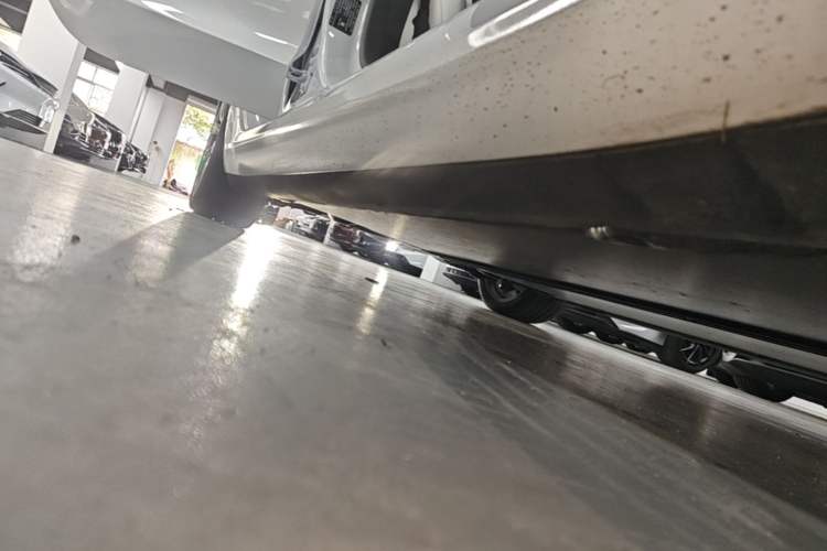 Used Tesla Model 3 2025 Model Revised Rear-Wheel-Drive Version Right Side Sill