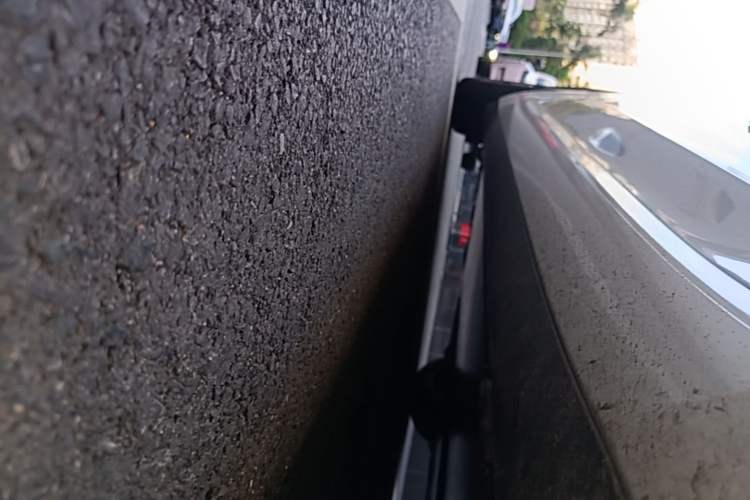 Used Tesla Model 3 2025 Model Revised Rear-Wheel-Drive Version Right Side Sill