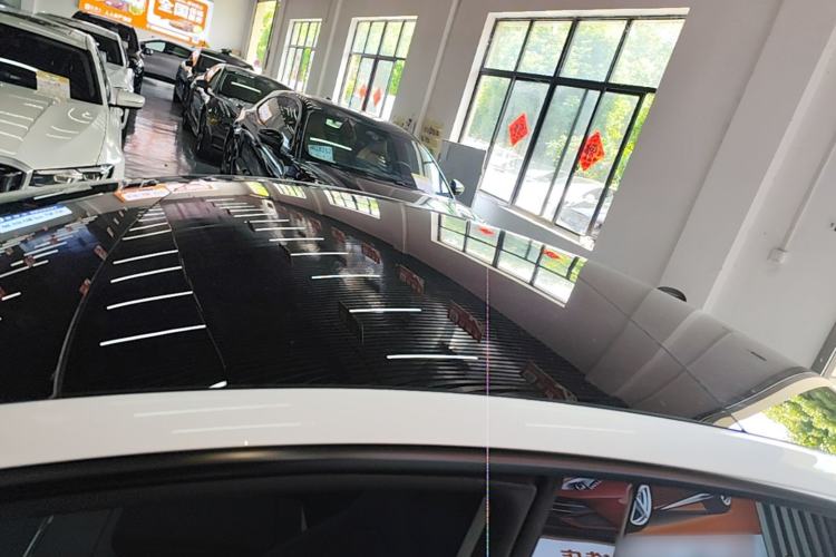 Used Tesla Model 3 2025 Rear-Wheel-Drive Version Roof
