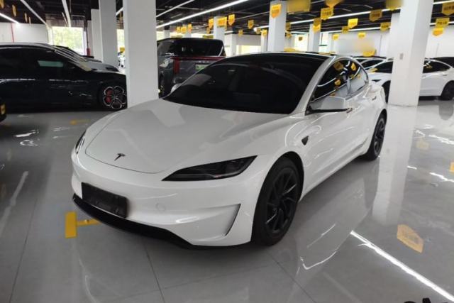 Used Tesla Model 3 2025 Model High-Performance All-Wheel-Drive Version