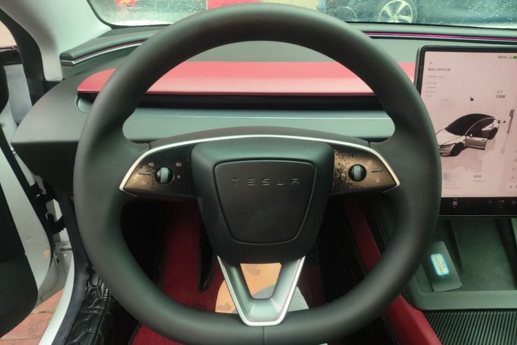 Used Tesla Model 3 2025 Rear-Wheel-Drive Version Steering Wheel