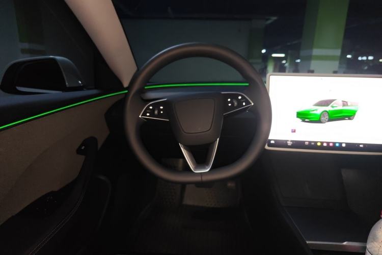 Used Tesla Model 3 2025 Rear-Wheel-Drive Version Steering Wheel