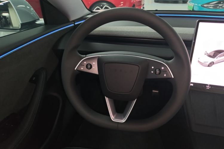 Used Tesla Model 3 2025 Long-Range All-Wheel-Drive Version Steering Wheel