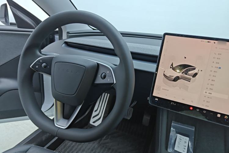 Used Tesla Model 3 2025 Rear-Wheel-Drive Version Steering Wheel
