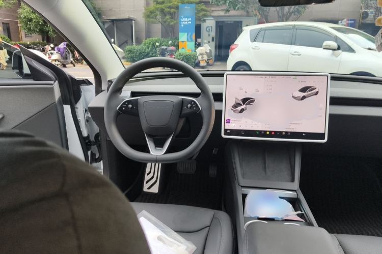 Used Tesla Model 3 2025 Rear-Wheel-Drive Version Steering Wheel