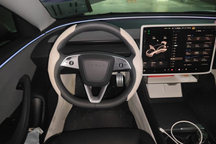 Used Tesla Model 3 2025 Rear-Wheel-Drive Version Steering Wheel