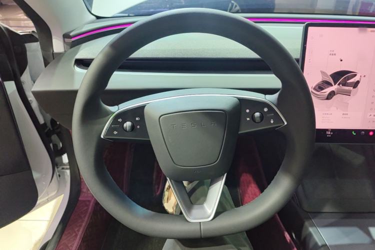 Used Tesla Model 3 2025 Rear-Wheel-Drive Version Steering Wheel