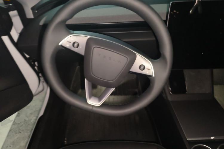 Used Tesla Model 3 2025 Long-Range All-Wheel-Drive Version Steering Wheel