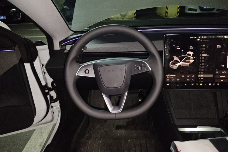 Used Tesla Model 3 2025 Rear-Wheel-Drive Version Steering Wheel