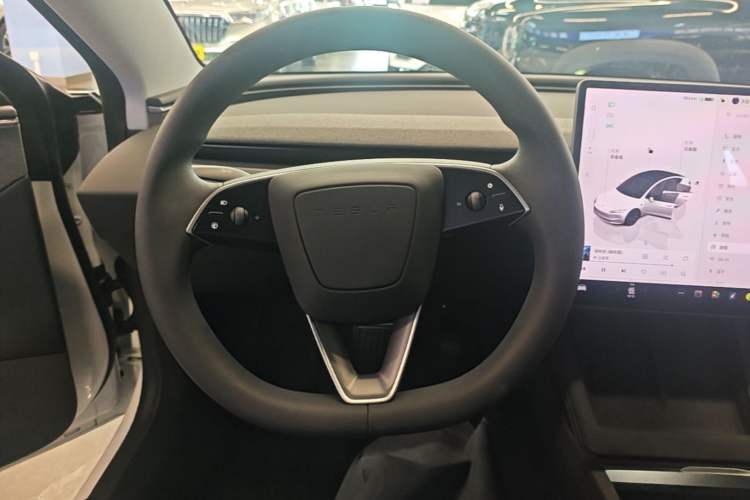 Used Tesla Model 3 2025 Rear-Wheel-Drive Version Steering Wheel